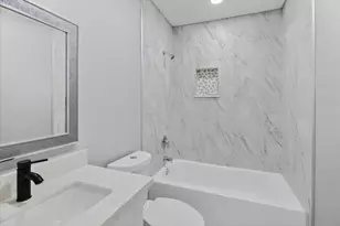 2114 Linden Creek Ln, Houston, TX 77017 - Photo 17