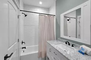 1032 Sunset Circle W, Crystal Beach, TX 77650 - Photo 37