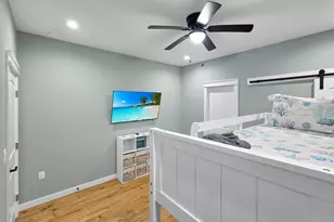 1032 Sunset Circle W, Crystal Beach, TX 77650 - Photo 25
