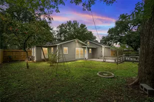 1110 Woods Dr, Liberty, TX 77575 - Photo 3