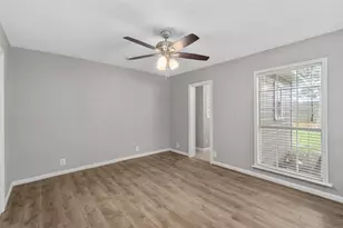 1110 Woods Dr, Liberty, TX 77575 - Photo 11