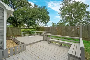 1110 Woods Dr, Liberty, TX 77575 - Photo 29