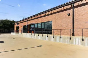 1325 Delano St, Houston, TX 77003 - Photo 43