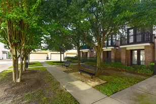 1325 Delano St, Houston, TX 77003 - Photo 27