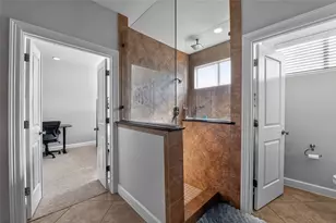 1325 Delano St, Houston, TX 77003 - Photo 27