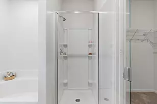 10642 Lost Maples Dr, Cleveland, TX 77328 - Photo 19