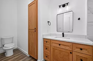 115 Capetown Ln, Conroe, TX 77356 - Photo 13