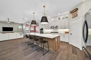 325 Bromley Square Dr, Montgomery, TX 77316 - Photo 19