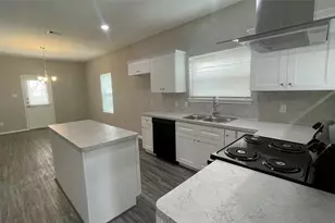 4510 Mayflower St, Houston, TX 77051 - Photo 5