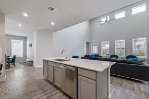 5619 Sandhill Oak Trl, Houston, TX 77066 - Photo 5