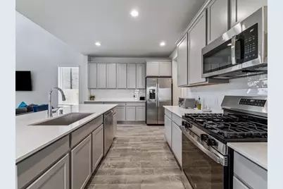 5619 Sandhill Oak Trail, Houston, TX 77066 - Photo 3