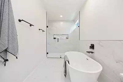 10608 Ashville Drive, Houston, TX 77051 - Photo 35