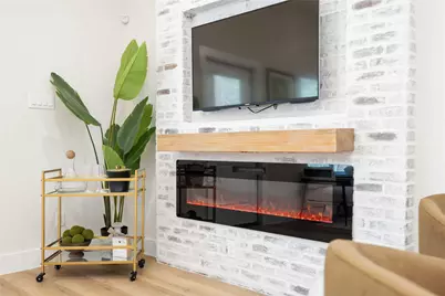 10608 Ashville Drive, Houston, TX 77051 - Photo 5