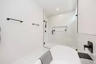 10608 Ashville Dr, Houston, TX 77051 - Photo 37