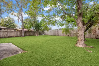 2723 N Brompton Drive, Pearland, TX 77584 - Photo 21