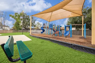 2723 N Brompton Drive, Pearland, TX 77584 - Photo 25