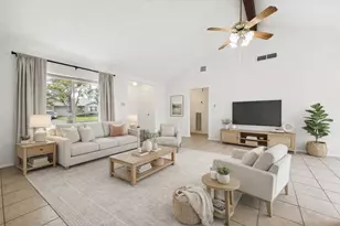 2723 N Brompton Dr, Pearland, TX 77584 - Photo 5