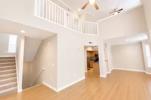 702 Hadley St, Houston, TX 77002 - Photo 1