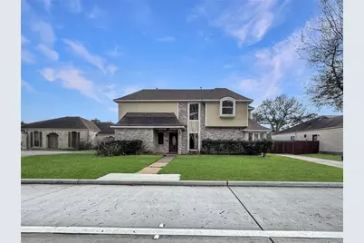 3310 Country Club Boulevard, Stafford, TX 77477 - Photo 1