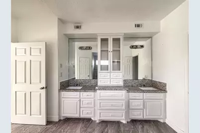 3310 Country Club Boulevard, Stafford, TX 77477 - Photo 15