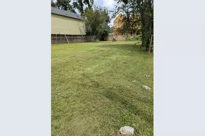227 E 38th Street, Houston, TX 77018 - Photo 7