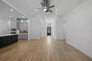 30834 Pigeon Vly Dr, Waller, TX 77484 - Photo 7
