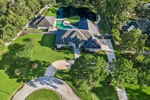 11 Turtle Cove Ct, Kingwood, TX 77346 - Photo 1