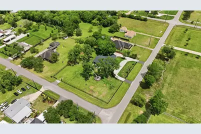 5111 Brookside Road, Brookside Village, TX 77581 - Photo 37