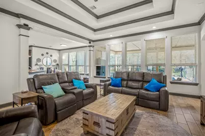 9048 Grand Lake Estates Drive, Montgomery, TX 77316 - Photo 13