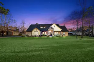 9048 Grand Lake Estates Dr, Montgomery, TX 77316 - Photo 1