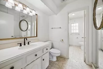 10835 Cranbrook Road, Houston, TX 77042 - Photo 19