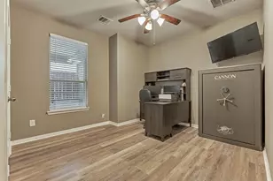 12942 Shady Grove Ln, Montgomery, TX 77356 - Photo 17