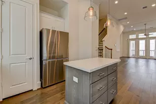 2724 Dolce Oaks Dr, Houston, TX 77007 - Photo 11