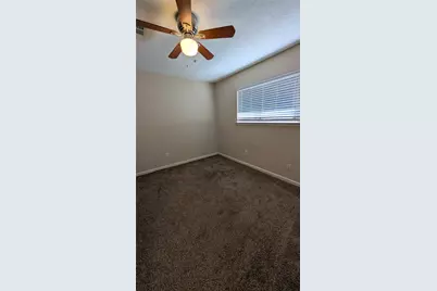 10710 Ambergate Drive, Humble, TX 77396 - Photo 13