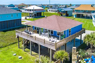 2592 Whitecap, Crystal Beach, TX 77650 - Photo 3