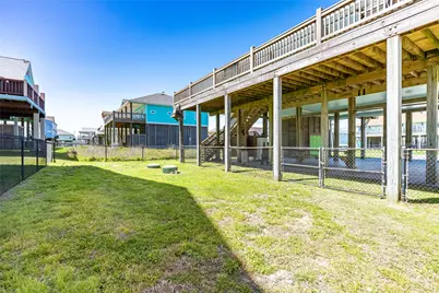 2592 Whitecap, Crystal Beach, TX 77650 - Photo 43