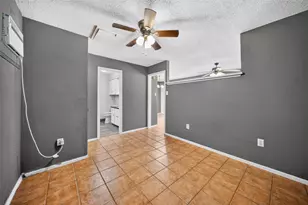 201 Amber Ln, League City, TX 77573 - Photo 27