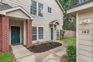 142 N Magnolia Pond Pl, The Woodlands, TX 77381 - Photo 3
