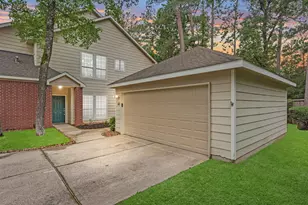 142 N Magnolia Pond Pl, The Woodlands, TX 77381 - Photo 1