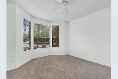 142 N Magnolia Pond Place, The Woodlands, TX 77381 - Photo 19