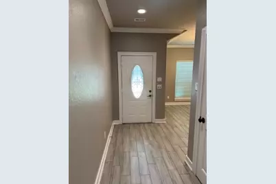 611 Foxmeadow Lane, Cleveland, TX 77327 - Photo 7