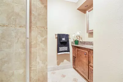 1915 E Allegro Street, Houston, TX 77080 - Photo 7