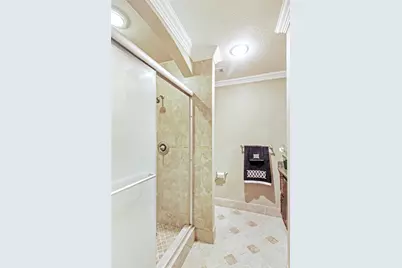 1915 E Allegro Street, Houston, TX 77080 - Photo 9