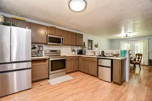 180 Maurine Ln, Cleveland, TX 77328 - Photo 13