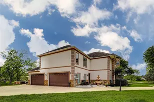 5610 Westerham St, Weston Lakes, TX 77441 - Photo 11