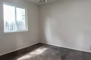 6914 Trail Lake Dr, San Antonio, TX 78244 - Photo 7