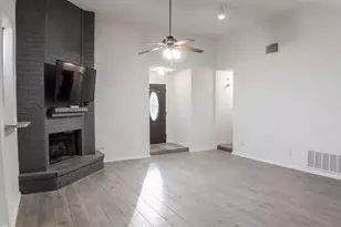 6914 Trail Lake Dr, San Antonio, TX 78244 - Photo 15