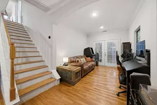 527 Oxford St, Houston, TX 77007 - Photo 9