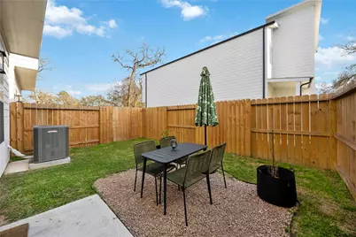 5702 Breland Street #D, Houston, TX 77016 - Photo 13