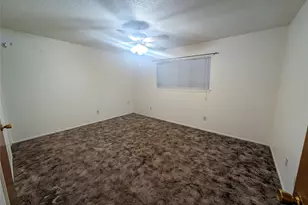 1301 Molina Ct, Angleton, TX 77515 - Photo 7